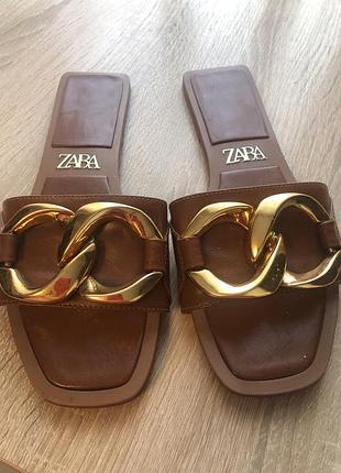 Продам шльопки зара  устілка 24,5  37