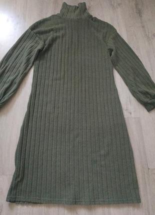 Сукня в рубчик