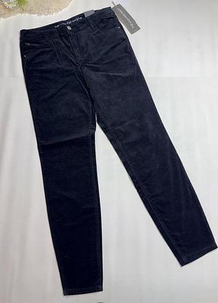 Еластичні жіночі брюки