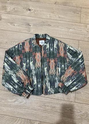 Бомбер куртка  італія  ootd оверсайз