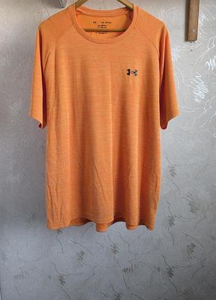 Спортивна футболка under armour