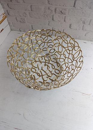 Корзина для фруктов yiwu hp-19-53 металлическая 22.5х10 см золотистая