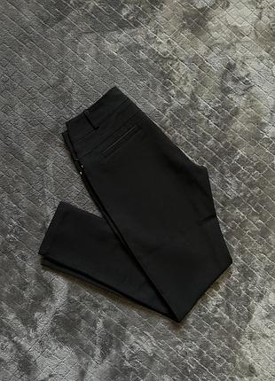 Брюки жіночі