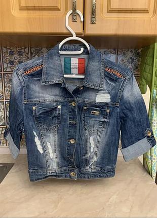 Женский джинсовый костюм