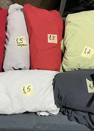 Простині на резинці та класичні