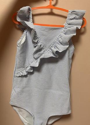 Суцільний купальник на 6-8 років