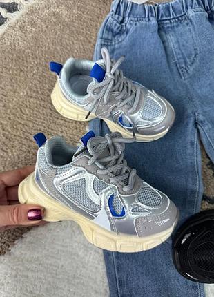 Стильные кроссовки 2