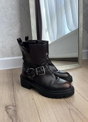 Козаки stradivarius