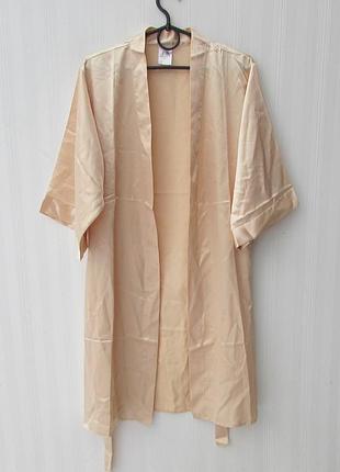 Шелковисто гладкий атласный халат кимоно