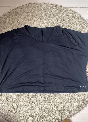 Футболка укорочена спорт