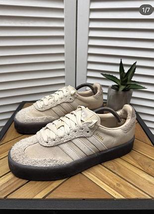 Кросівки adidas