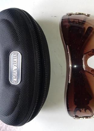 Окуляри з цільного скла