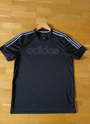 Футболка adidas