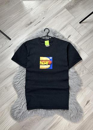 Футболка huf