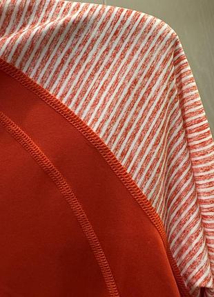 Кофточка в наявності 26. 6