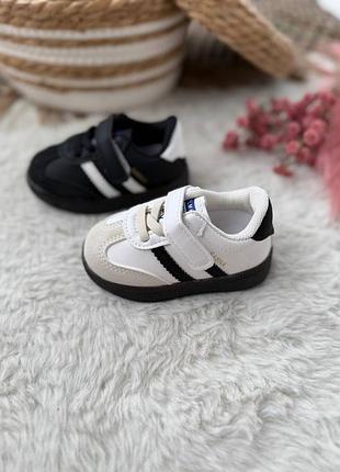 Детские кроссовки нм липучки на весну