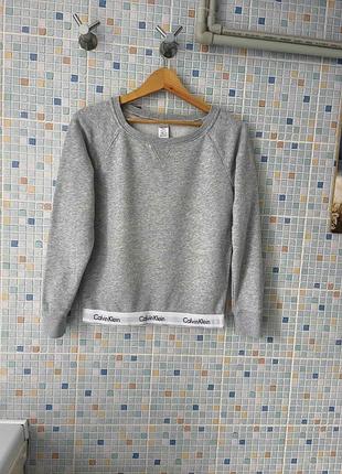 Свитшот calvin klein.