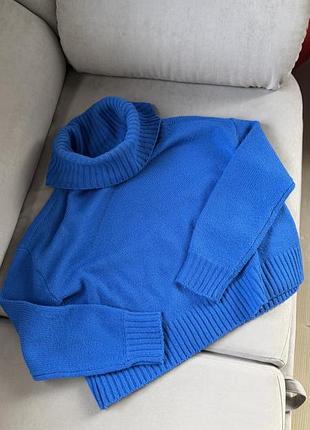 Светр синій