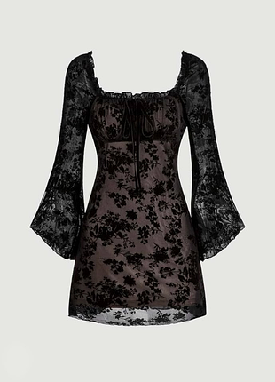 Кружевное платье