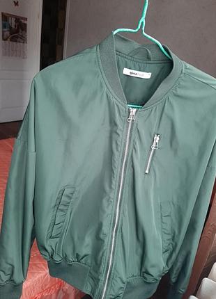 Бомбер женский