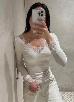 Трендова кофтинка з мереживом 6