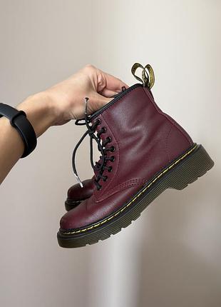 Dr. martens дитячі шкіряні черевики 31 розмір