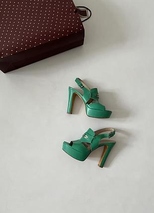 Шкіряні босоніжки 100% шкіра італія