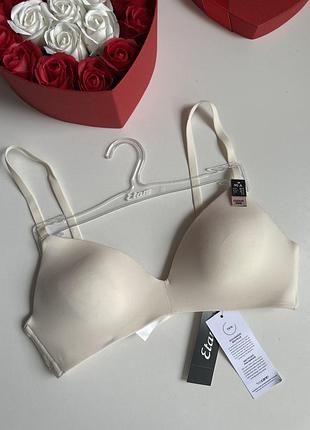 Новий комфортний бюстгальтер без кісточок формована чашка з магазинною етикеткою 💙💛
