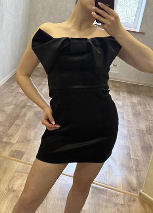 Вечірня велюрова сукня жіноча з бантом