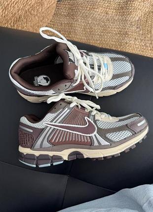 Кросівки жіночі nike zoom vomero 5 brown white