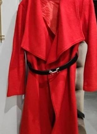 Пальто жіноче