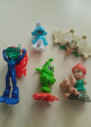 Фігурки kinder surprise