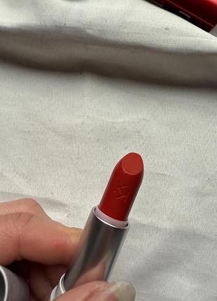 Помада для губ kiko 05