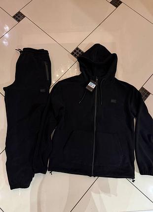 Флісовий спортивний чорний чоловічий костюм nike