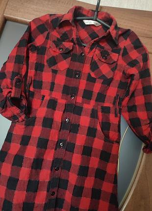 Стильное платье-туника в красно-черную клетку на девочку