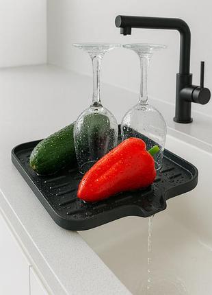 Коврик-сушилка для посуды с носиком для слива воды (22.5х23х1.5 см)
