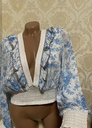 Нкйсовірно гарна блуза, сорочка