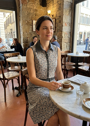 Стильний вінтажний костюм-двійка (жилетка та спідниця) від бренду energy