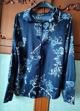 Блуза жіноча.