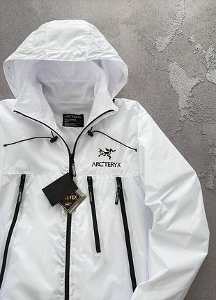 Вітрівка arc’teryx 8