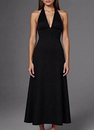 Шовкова сукня міді з відкритою спиною