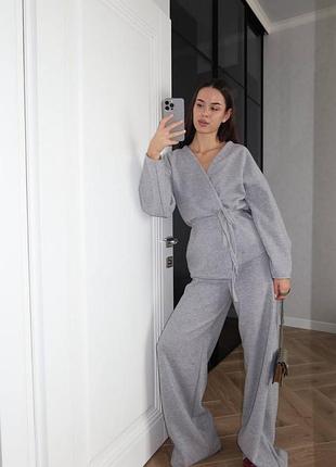 Повсякденний брючний костюм кімоно кардиган на запах пасок пояс кльош рукав штани висока посадка декольте v ангора вʼязка