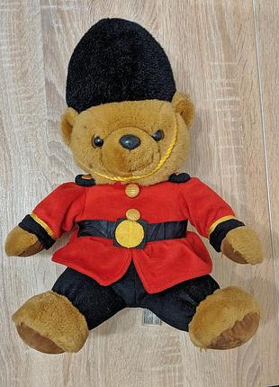 Плюшевий ведмедик королівський гвардієць keel toys