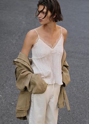 Топ в стиле белья с сборками