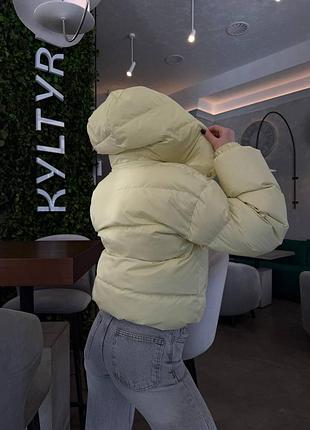 Курточка весна 10