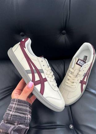 Onitsuka tiger white/burgundy