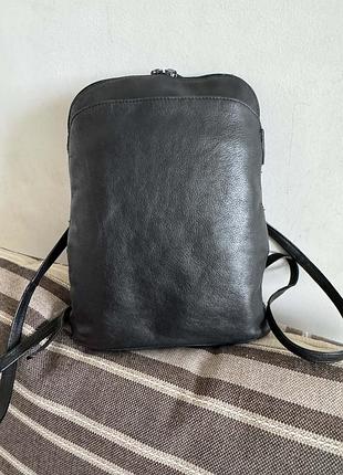 Зручний шкіряний рюкзак