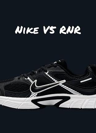 Nike v5 rnr black white