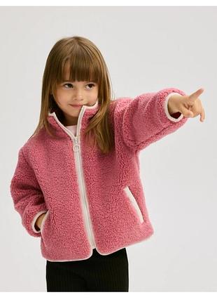 Куртка для девочки из эко меха шерпа reserved