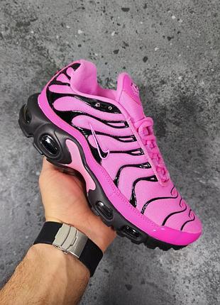 Nike air max tn plus pink black